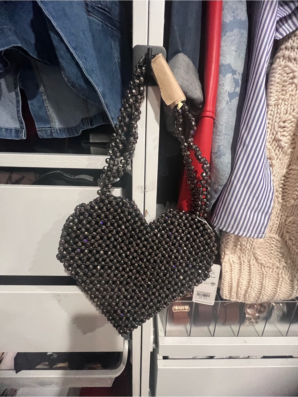 Black Beaded Heart Crossbody Bag - Picture 5 of 6